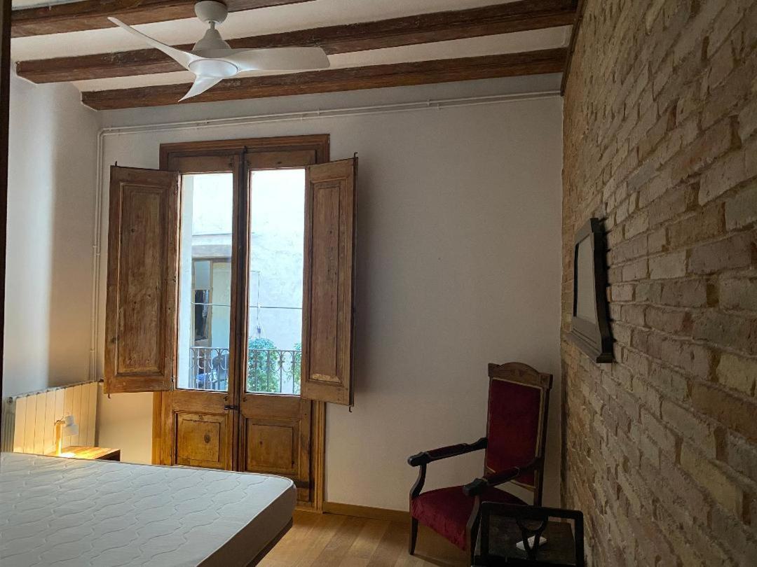 Apartment Big Boutique In The City Center Barcelona